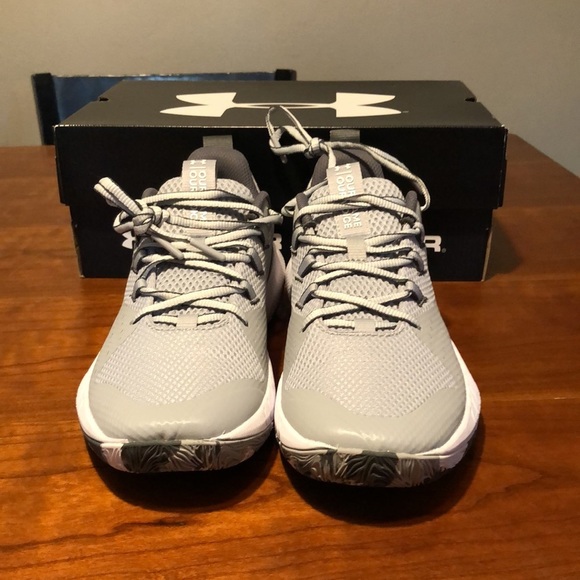 Women’s UA HORA Ascent basketball shoes 3025680-103 - Picture 3 of 11